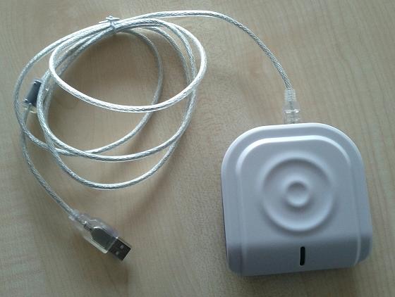 Datei:Mifare-Desktopreader Standard.jpg